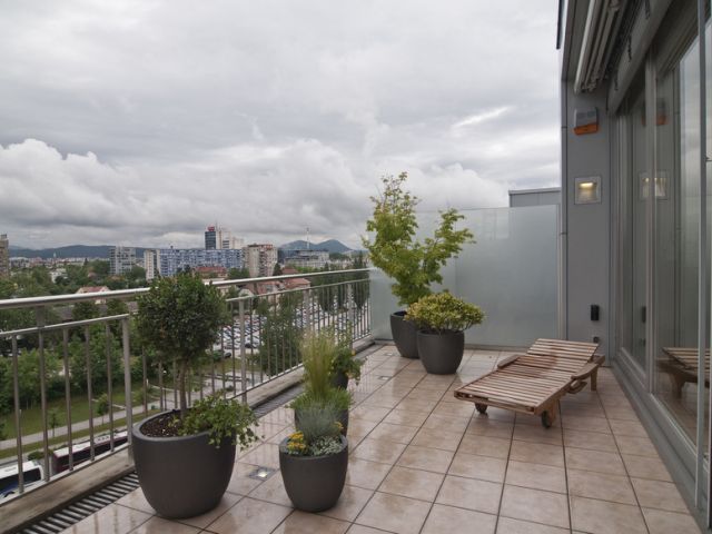 Stanovanje penthouse s prečudovitim razgledom